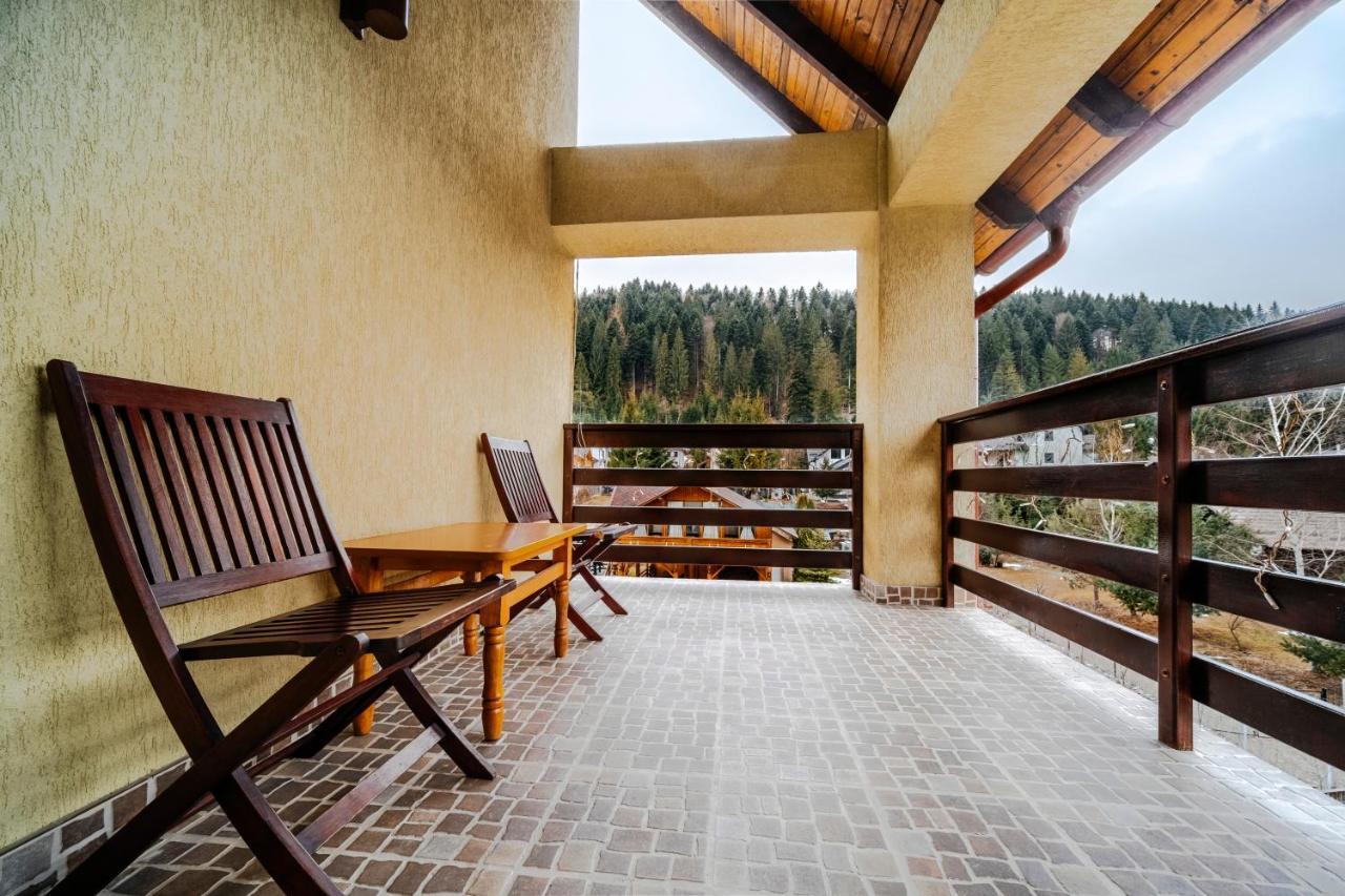Pension Valeria Voronet Exterior photo